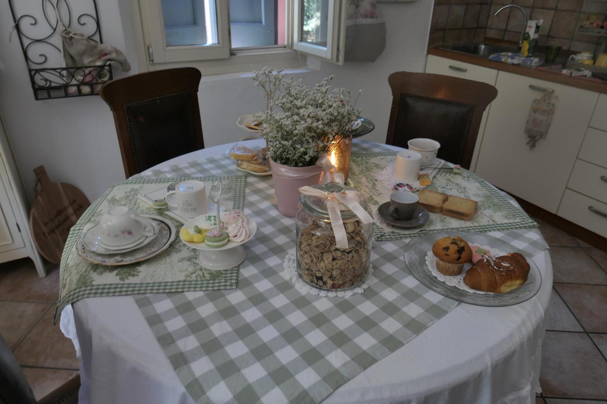 B&B Luna Кастельветро-ди-Модена Экстерьер фото